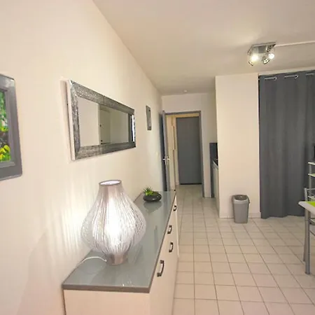 Magnan Et Ses Plages De La Promenade Des